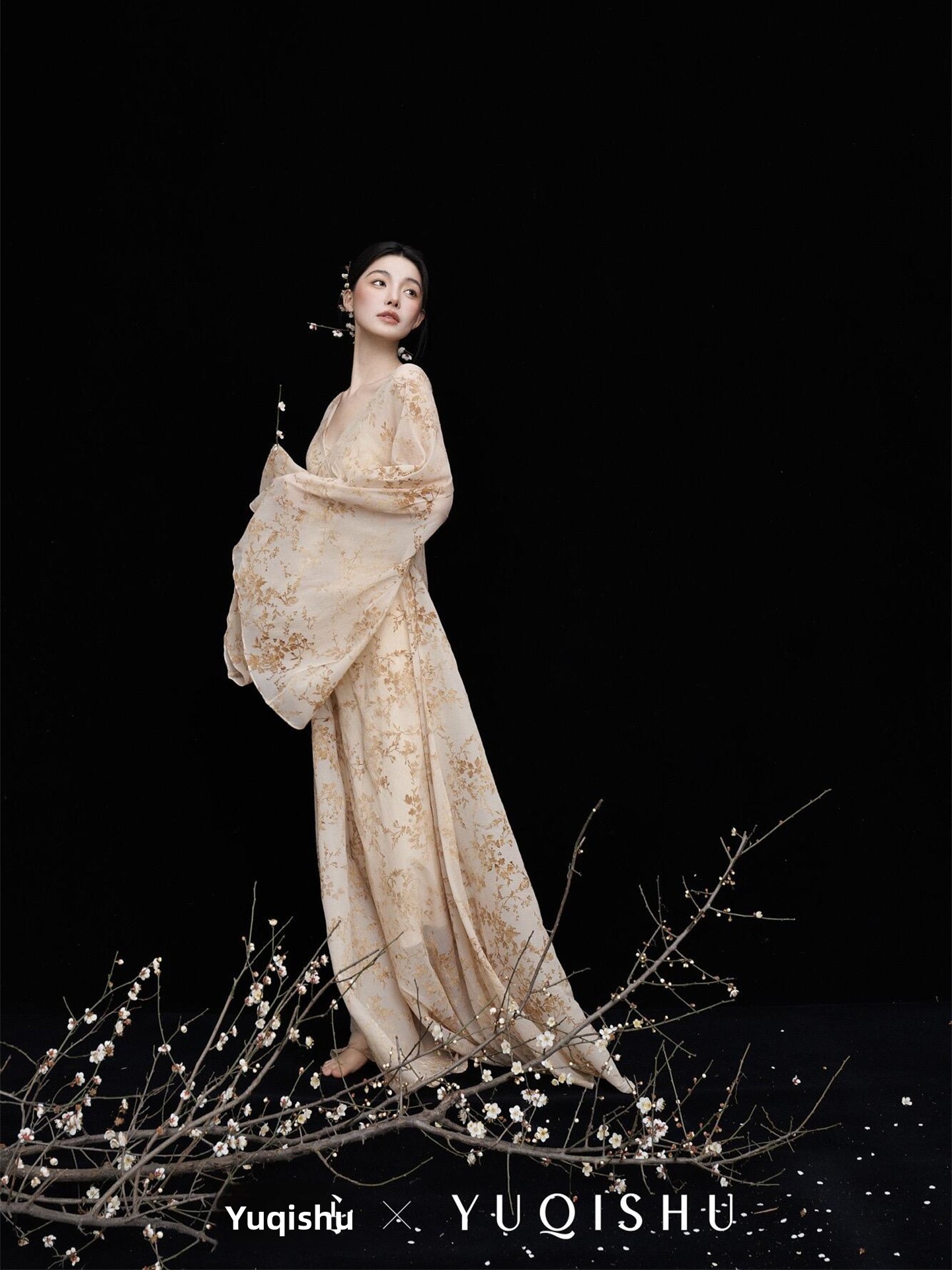 ชุดถ่ายภาพศิลปะใหม่ โทนสีเย็น  - Ethnic Fashion Studio บทวิจารณ์และราคา